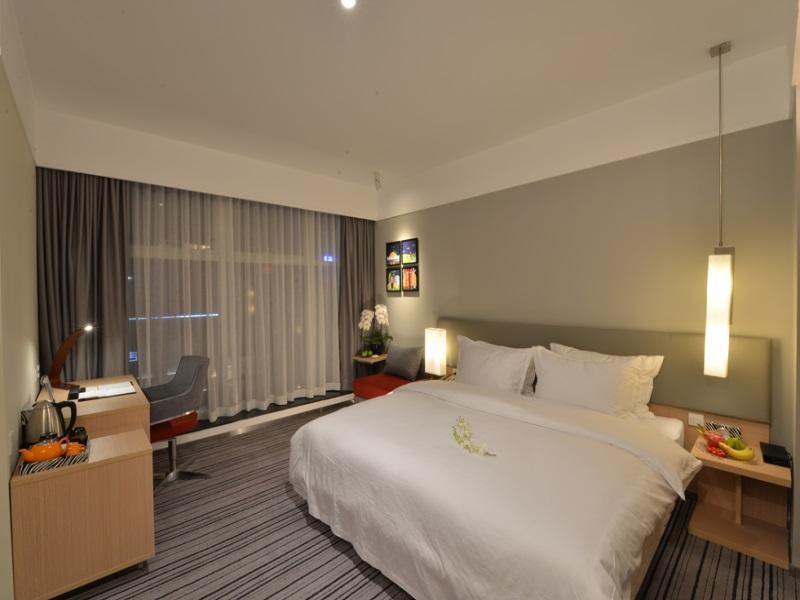 Renli Hotel Chengdu Eksteriør bilde