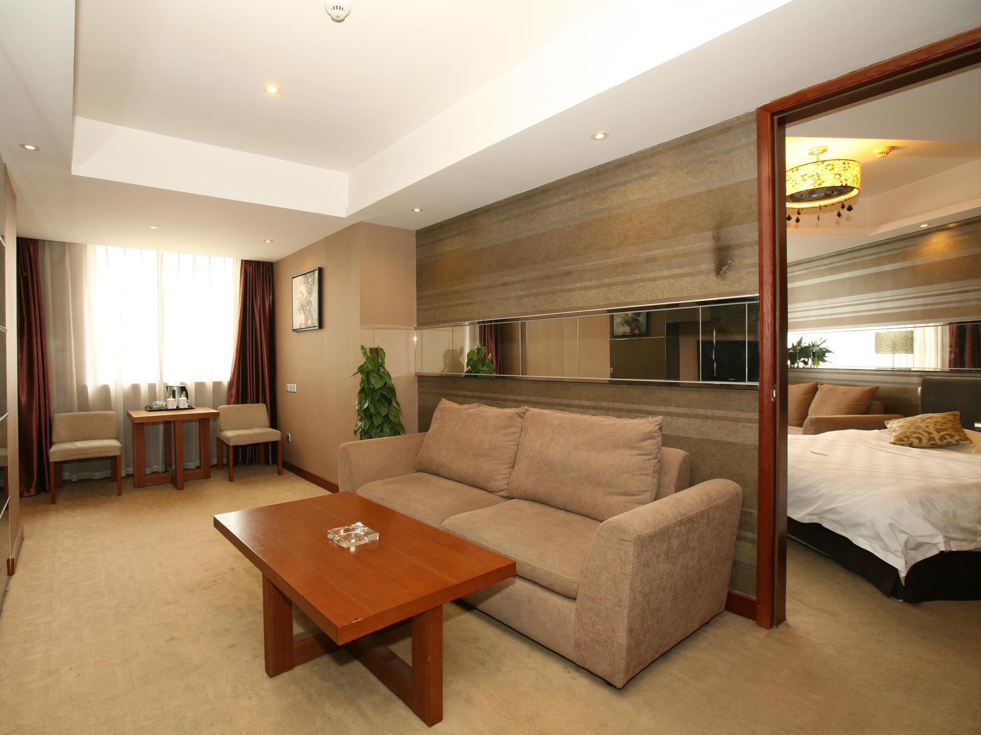 Renli Hotel Chengdu Eksteriør bilde