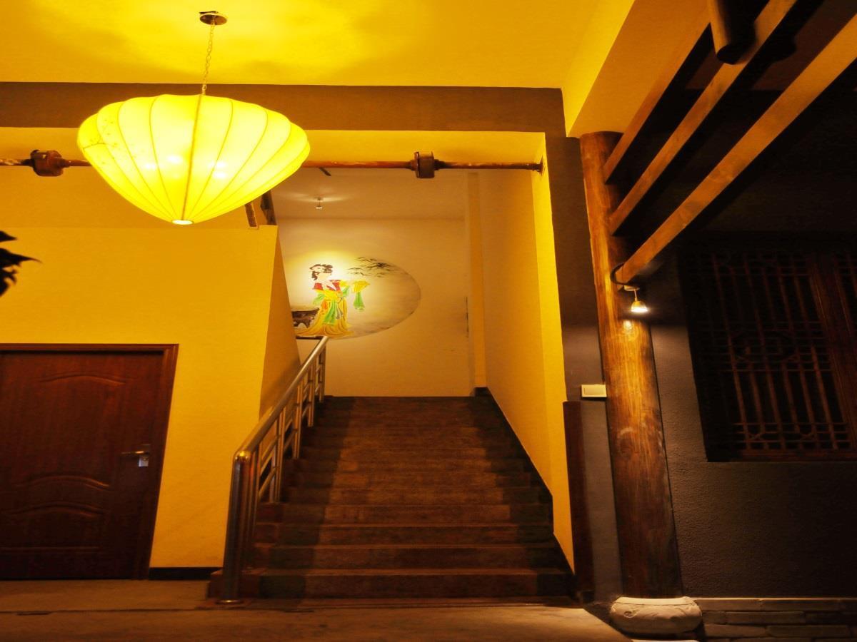 Renli Hotel Chengdu Eksteriør bilde